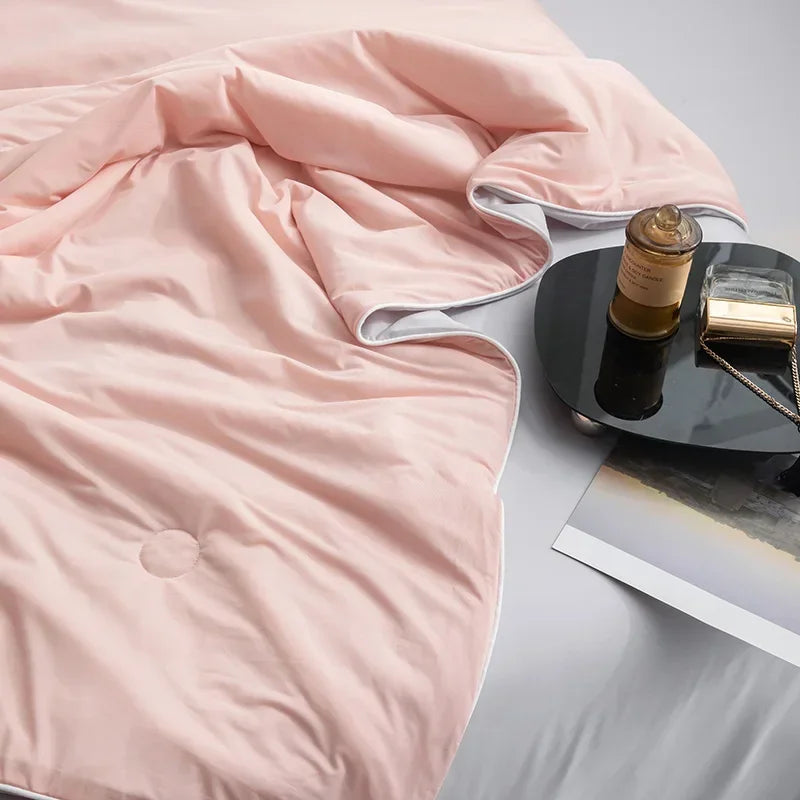 Silk Cloud Comfy Cooling Blanket