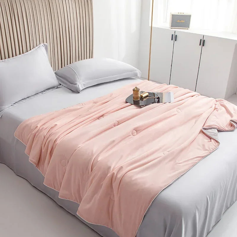 Silk Cloud Comfy Cooling Blanket